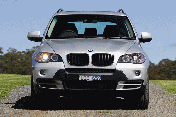 2011 BMW X5 xDrive 30d 8 speed auto front view