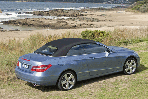 Mercedes Benz E 250 CGI Coupe Cabriolet roof up