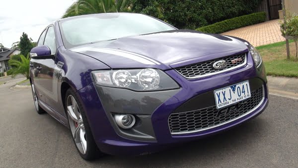 Ford FPV GT-P 335 Boss exterior