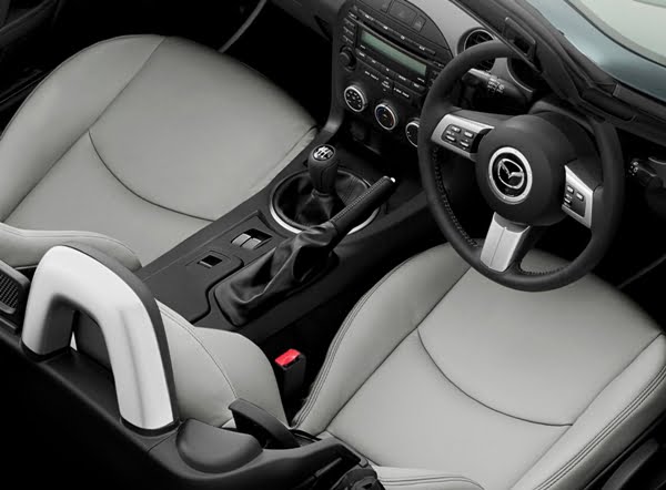 MX-5 Special Edition interior 