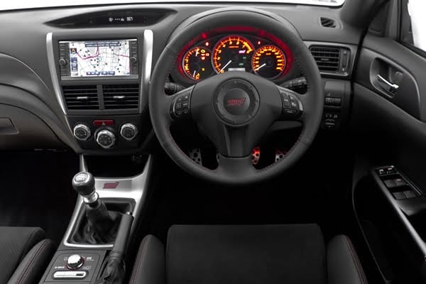 Gejebe Subaru Sti 2011 Interior