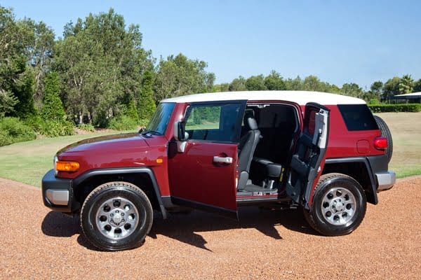 2011 Toyota Fj Cruiser Review Anyauto