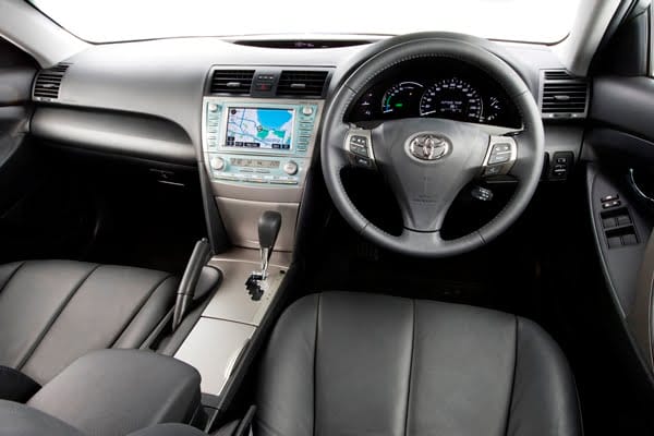 2011 Toyota Camry Hybrid Luxury Review Anyauto