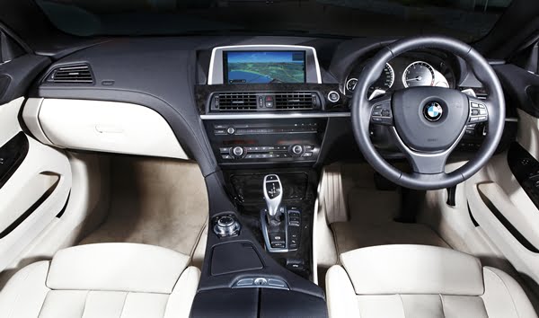 2011 BMW 650i Convertible interior 