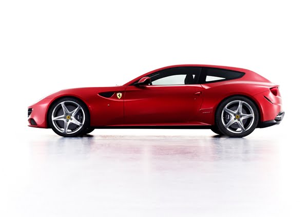 Ferrari FF Sports Car 