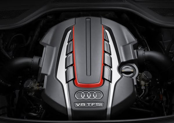 Audi S8 Sedan engine at Frankfurt Motor Show 2011