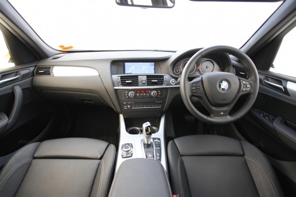 2012 BMW X3 XDrive 30D Review int