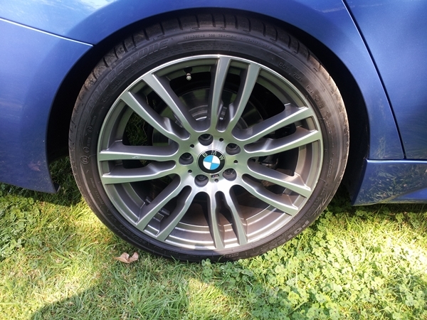 2013 BMW 316i M Sport Sedan driving