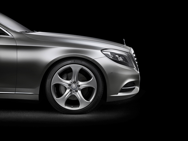 Mercedes-Benz Announces Unveiling of the All New S-Class at Motorclassica