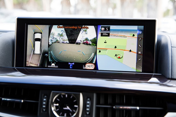 Lexus LX570 Multi-View Screen