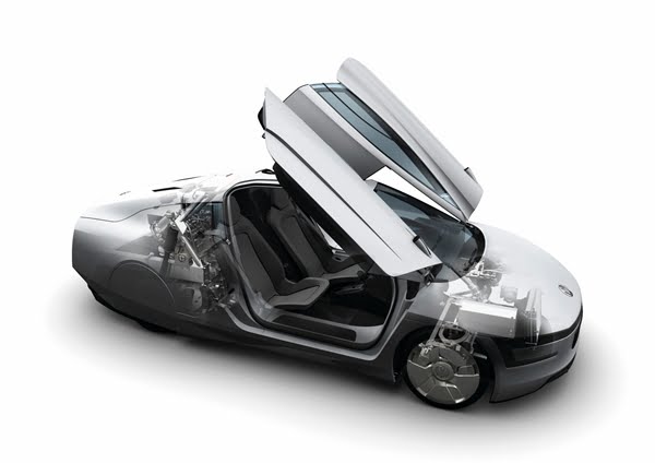World Premiere Of The New XL1: Vision Becomes Reality – Volkswagen’s “Formula XL1”