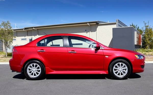 2013 Mitsubishi Lancer LX Sedan CVT