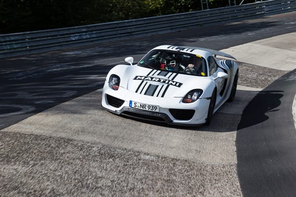 Porsche 918 plug in prototype Nürburgring