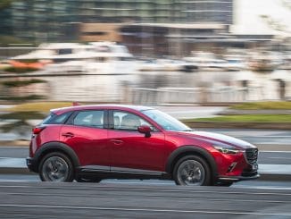 MAZDA CX-3 side 1