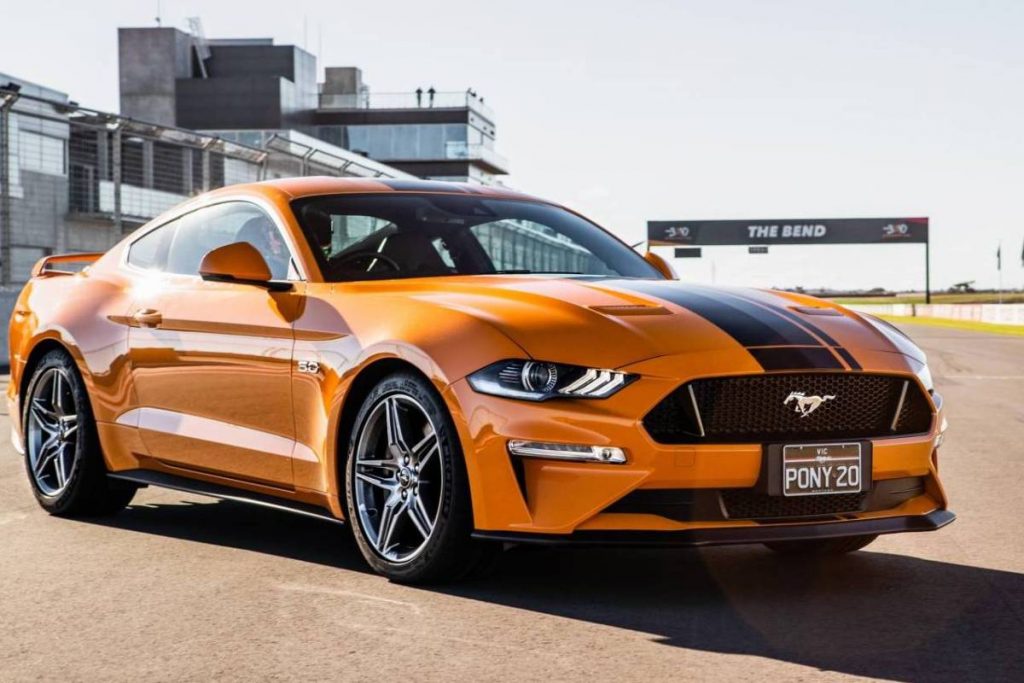 2018 Ford Mustang GT Fastback front