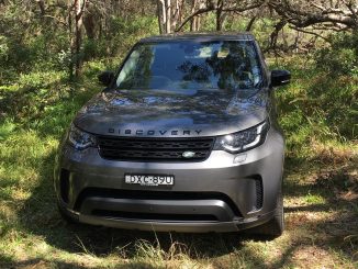 2018 Land Rover Discovery SD4 HSE 16