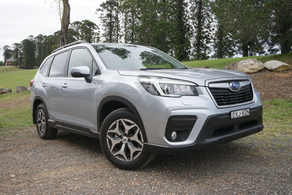 2018 Subaru Forester 2.5i front
