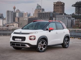 2019 Citroen C3 Aircross 5 front 34