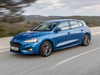 2019 Ford Focus ST-Line Hatch Review front