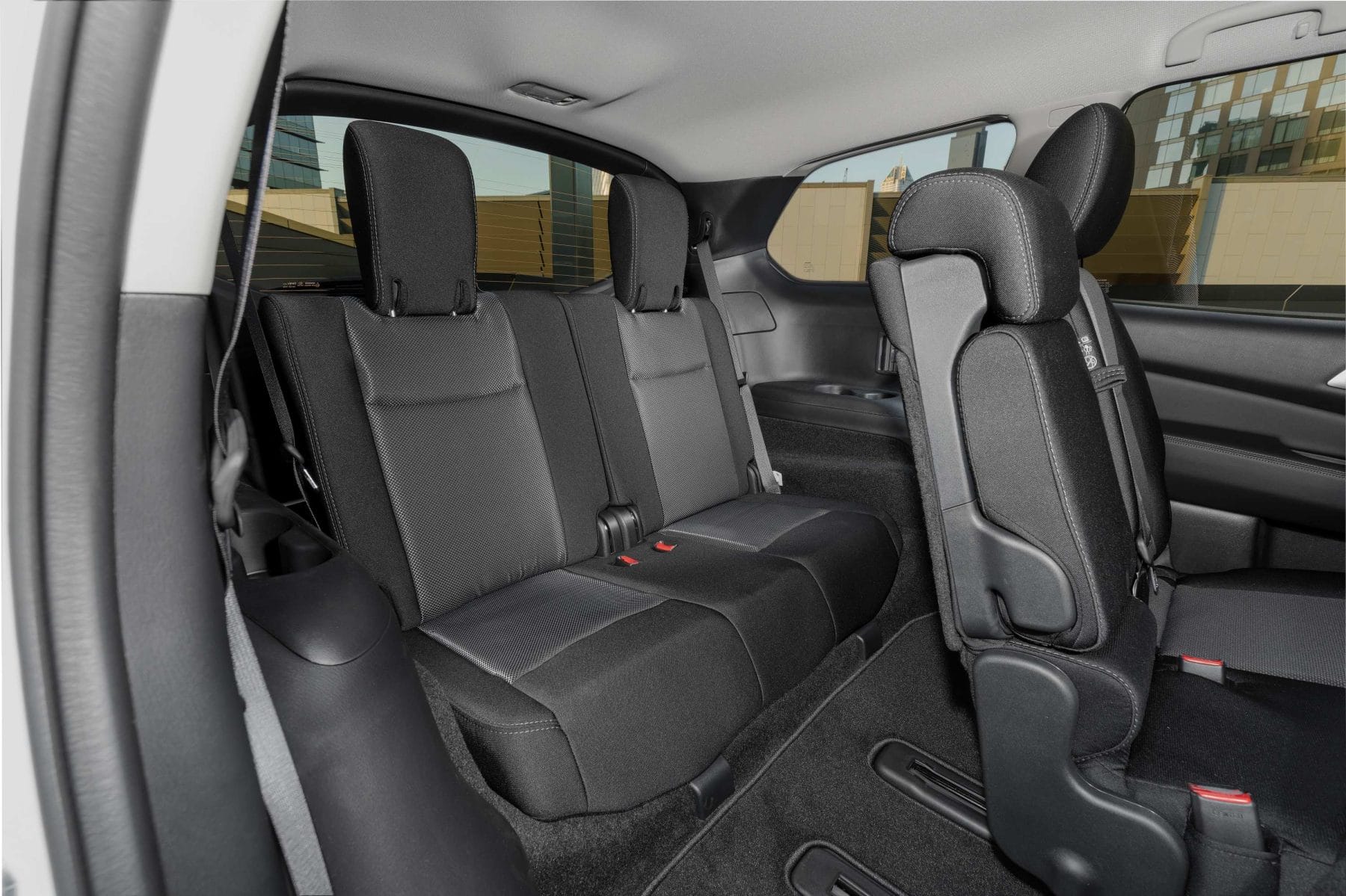 2020 Nissan P4 rear seats