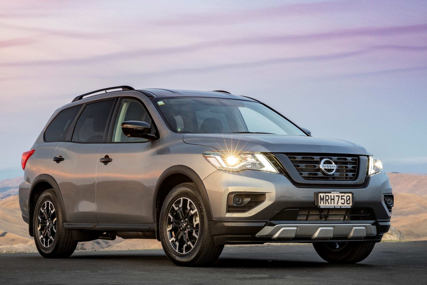 2020 Nissan Pathfinder N-TREK 5 Exterior