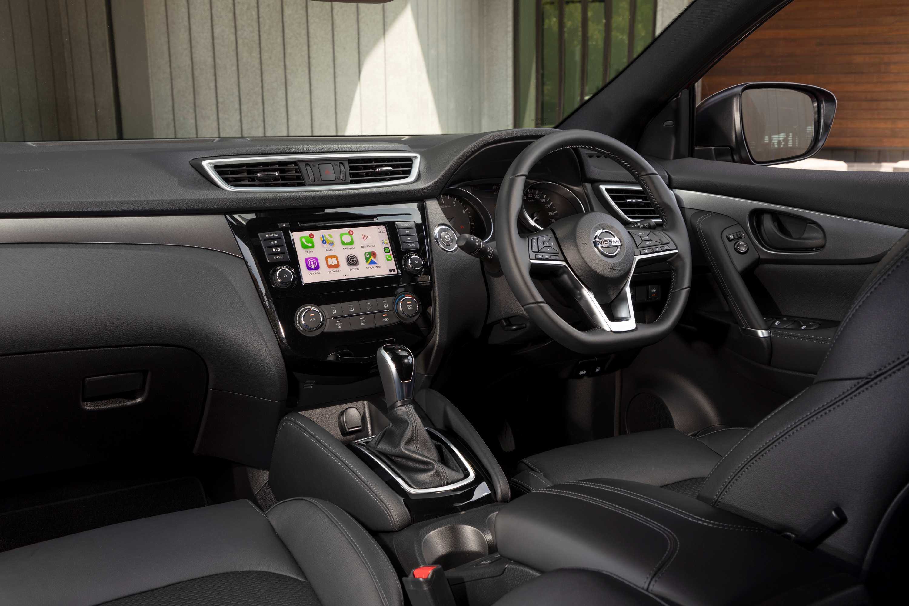 2020 Nissan QASHQAI N-SPORT 3 interior