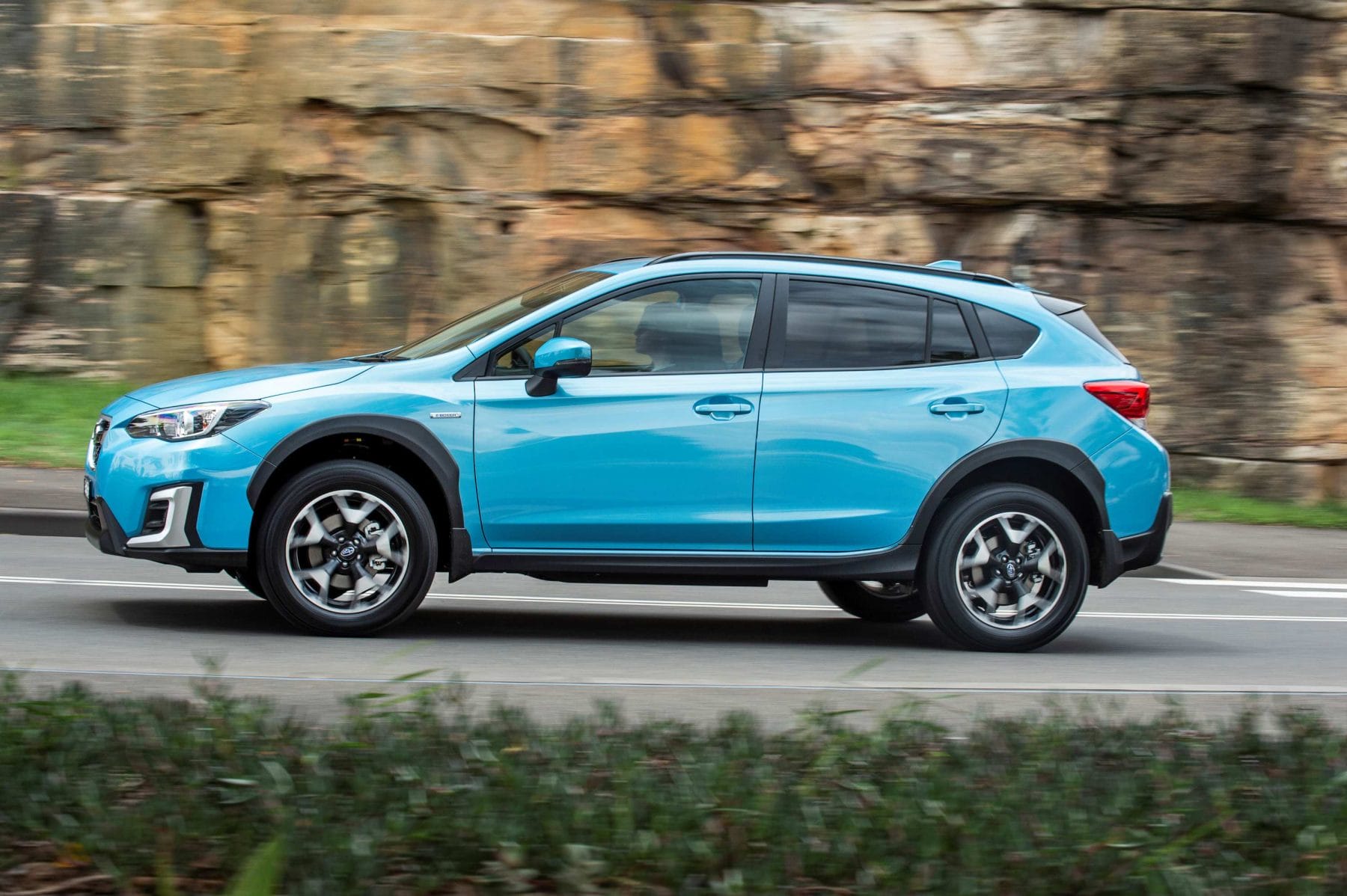 2020 Subaru XV Hybrid 2 profile