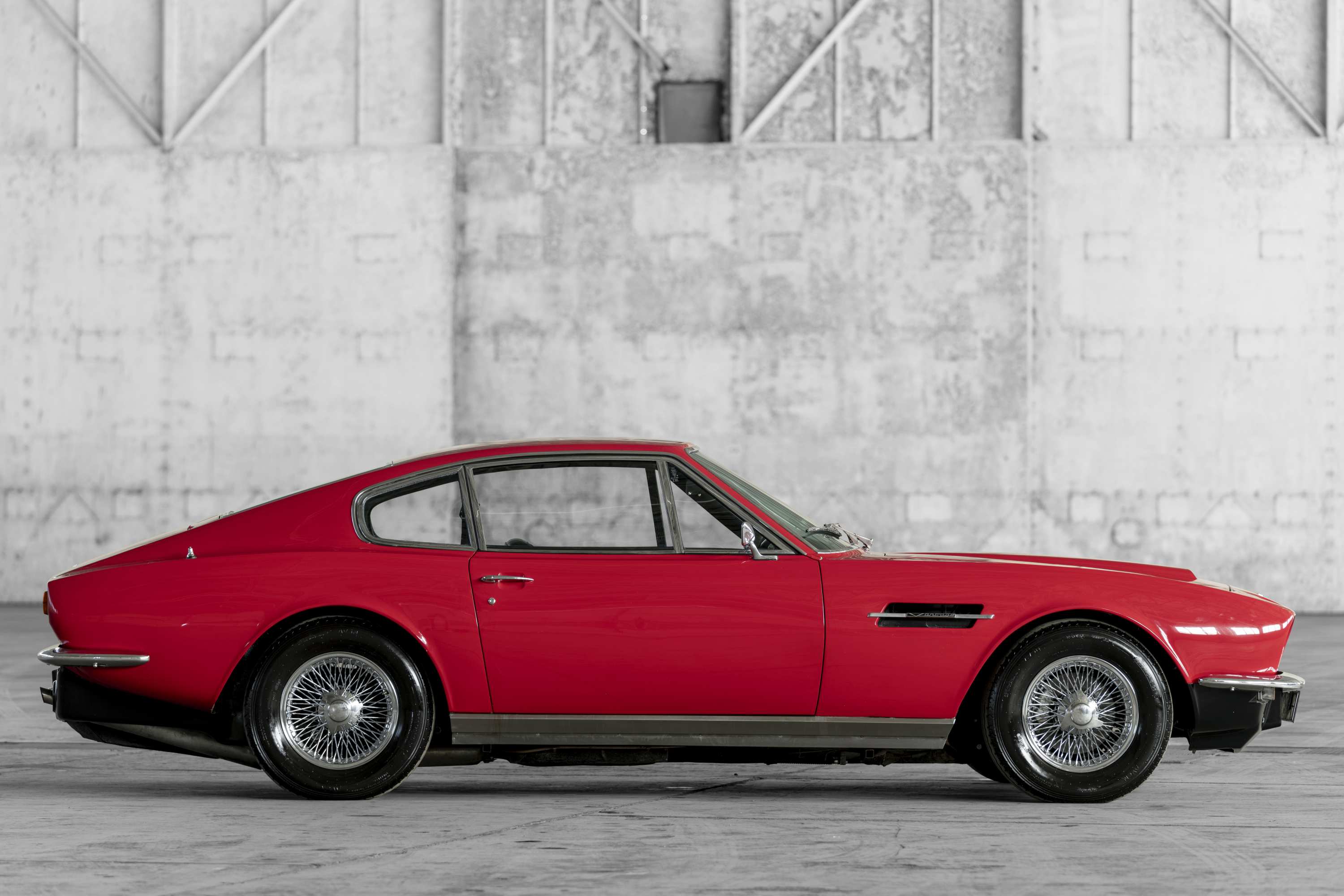 Aston Martin 6 1972-1973