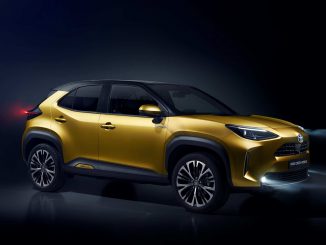 2020 TOYOTA-NEW-YARIS-CROSS-FRONT-RIGHT 1