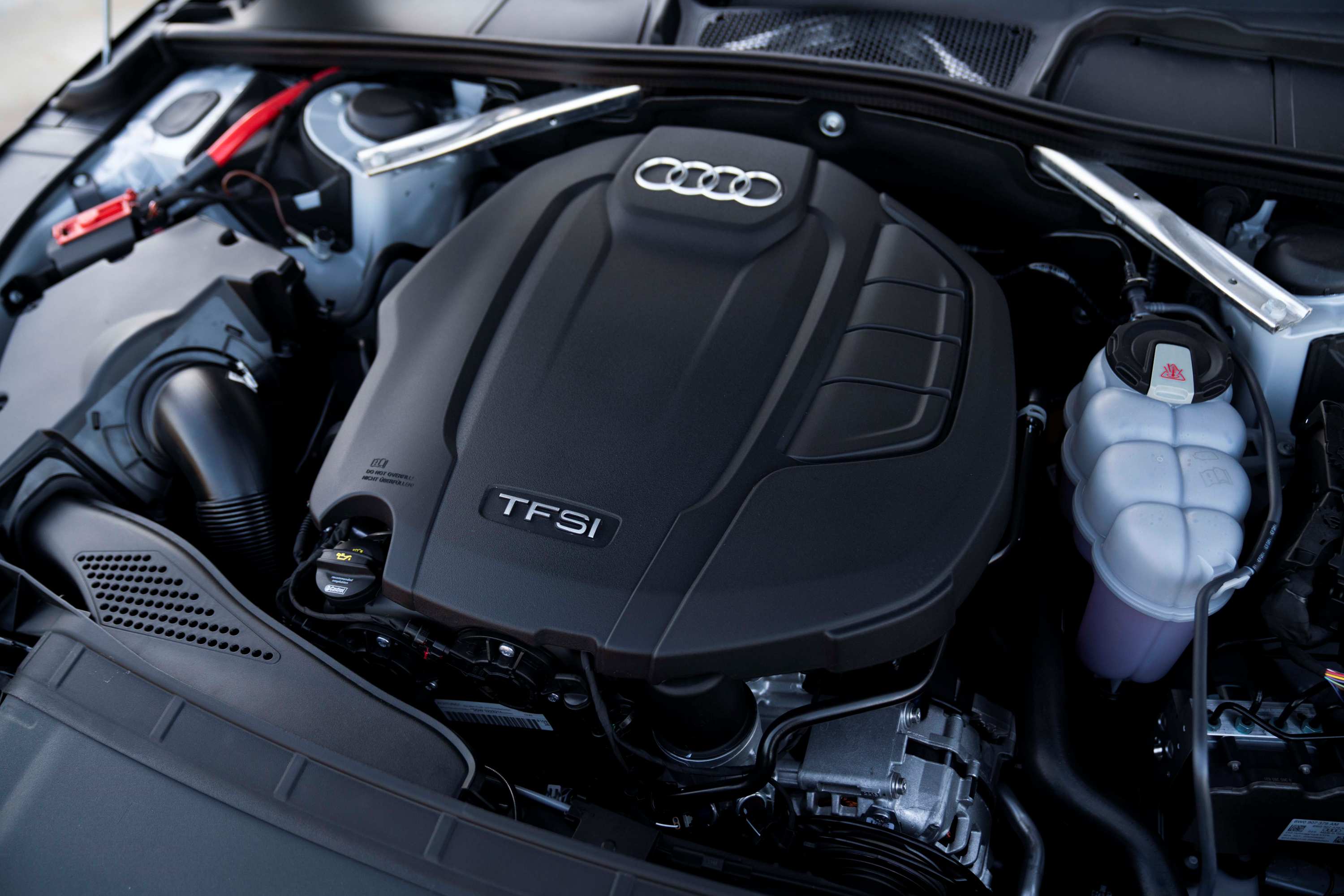 Audi A4 ALLROAD engine