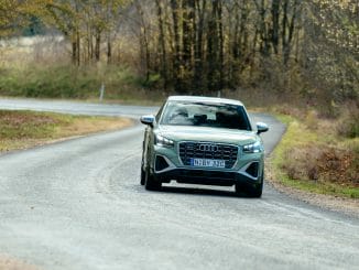 2021 AUDI SQ2 driving