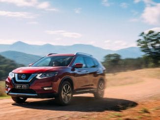 2021 Nissan X Trail TI front qtr driving