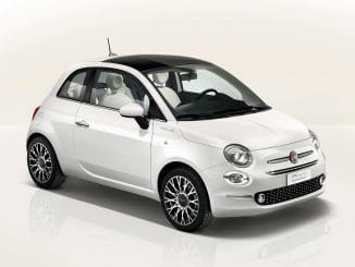 2021 Fiat 500 Dolcevita front qtr