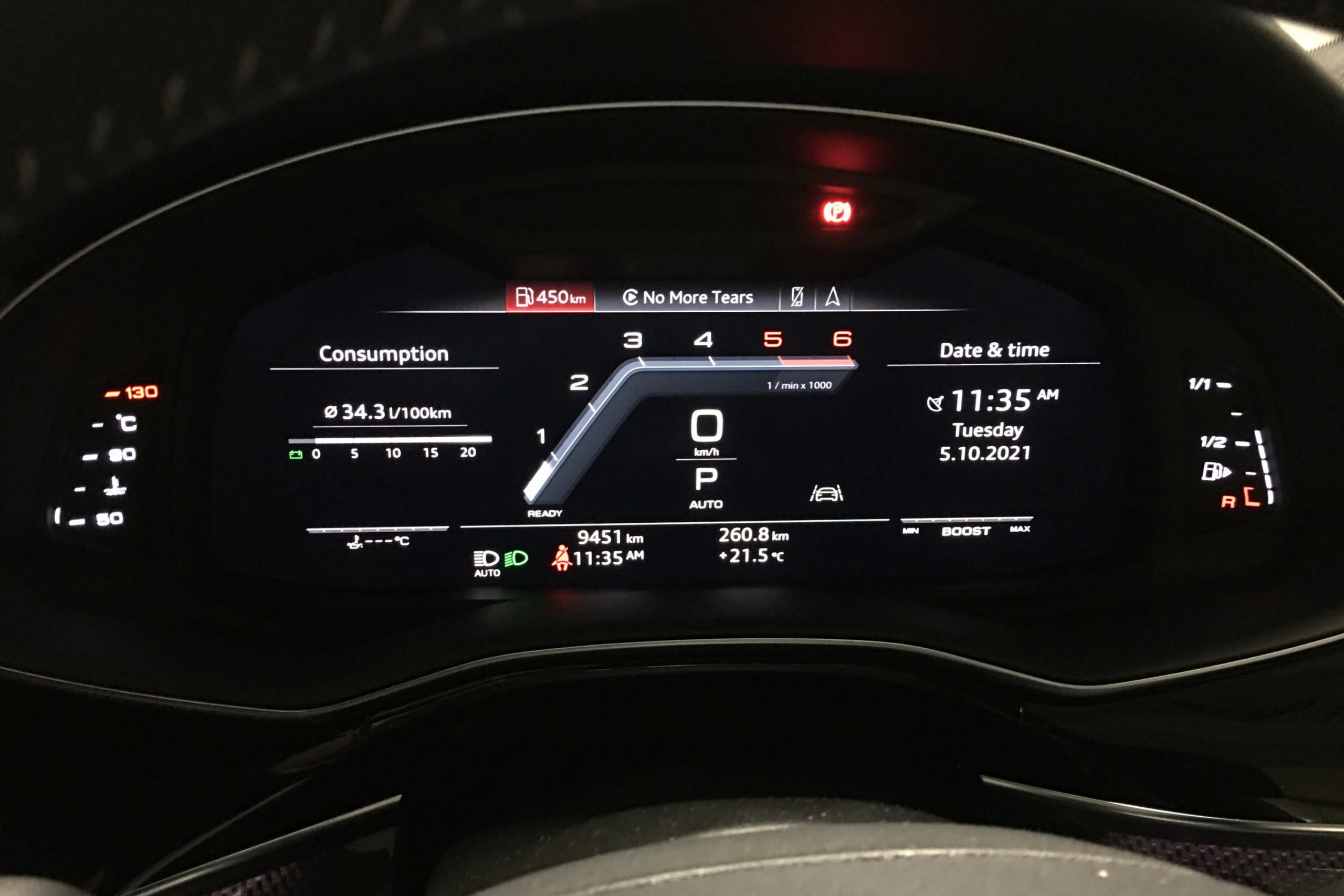 2021 Audi SQ7 interior drivers instruments 1