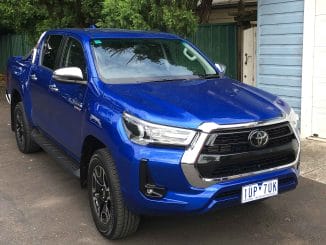 2021 Toyota HiLux SR5 Premium front qtr