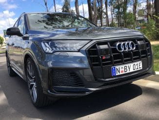 2021 Audi SQ7 front grill