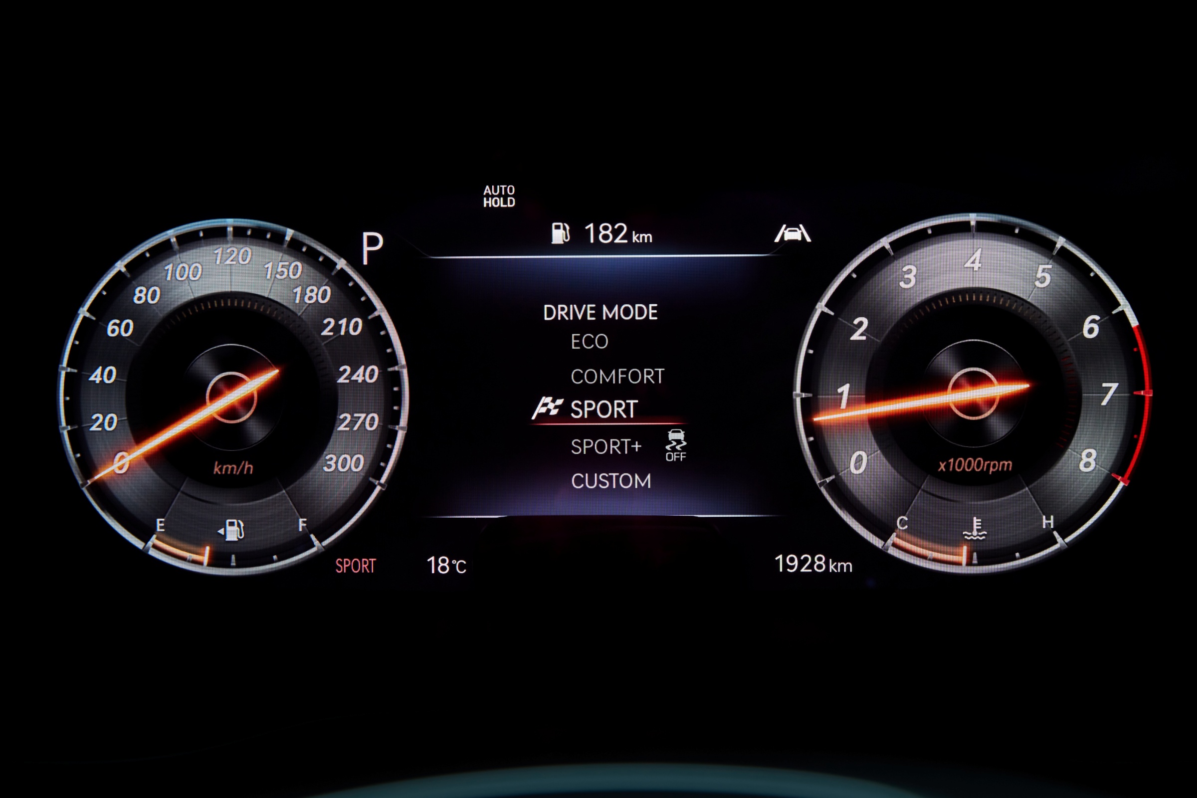Genesis 2022 G70 3.3T SPORT Luxury Pack drive mode selection