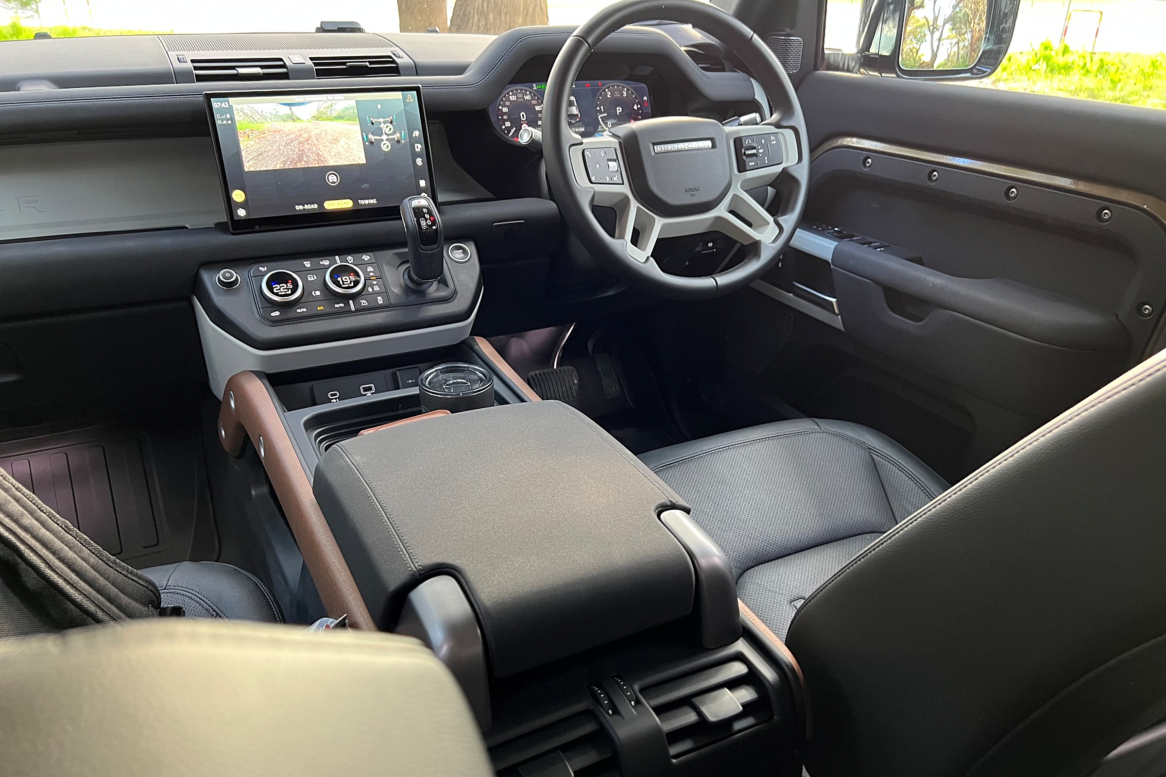 Land Rover Defender D300 SE front interior