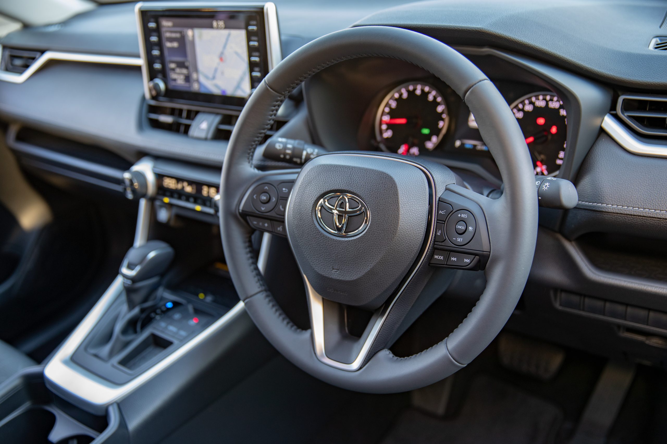 2022 Toyota Rav 4 GXL hybrid dash