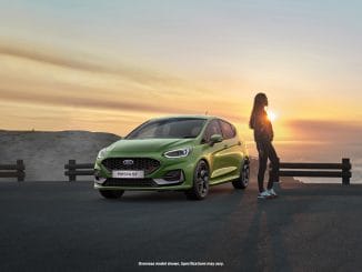 Ford Fiesta ST_5DR_RHD_MeanGreen_Sunset_FR34