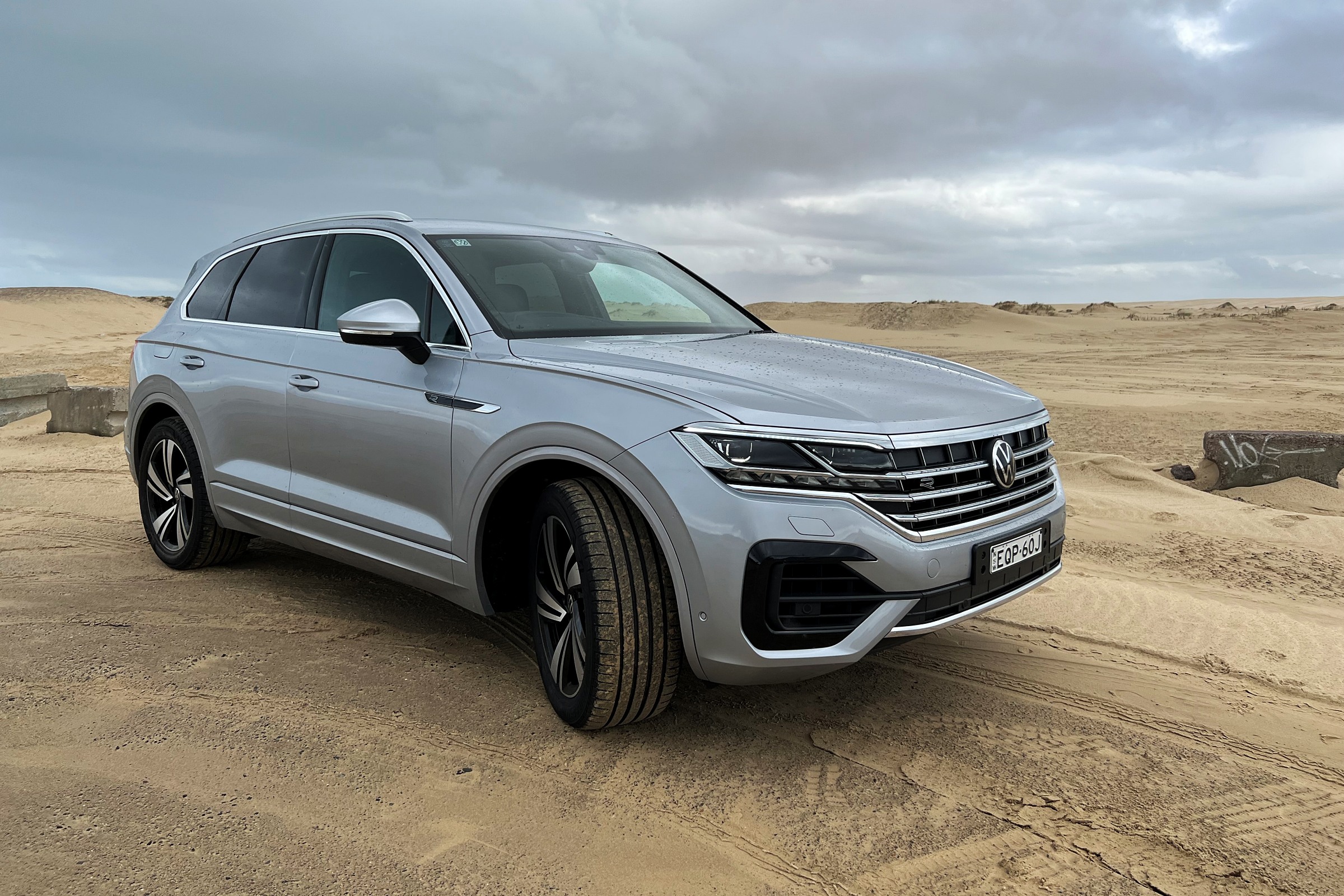 VW Touareg R-Line review