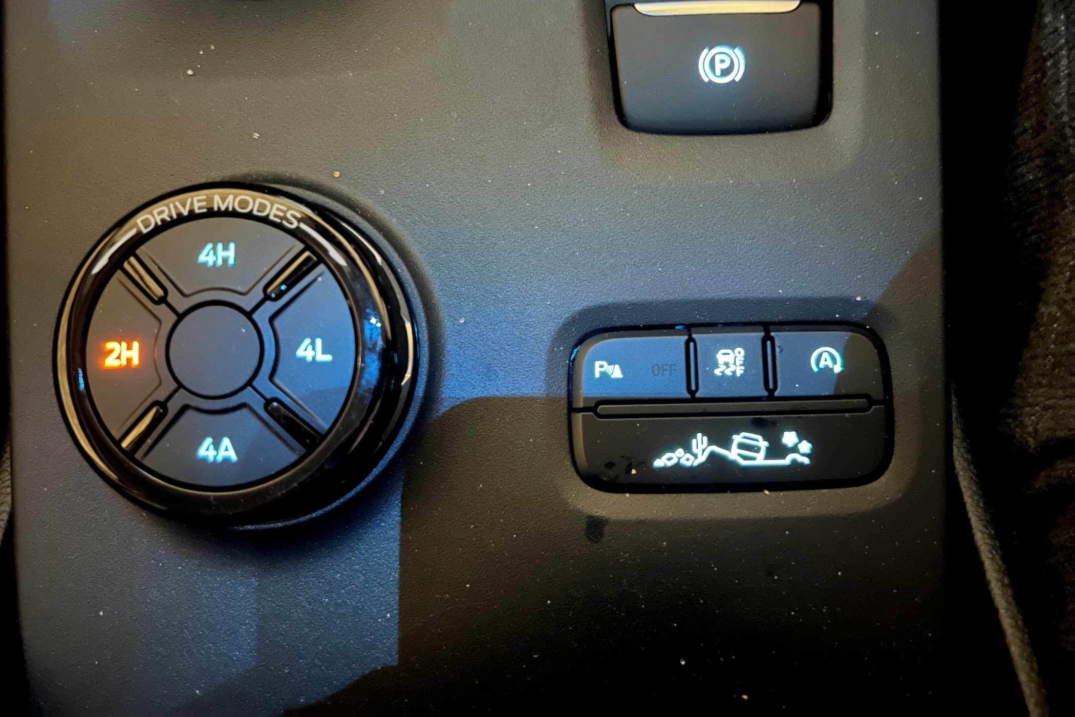 2023 Ford Everest Trend 4WD Controls