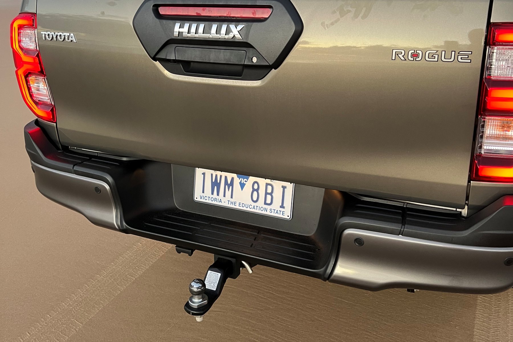 2023 Toyota HiLux Rogue tow bar