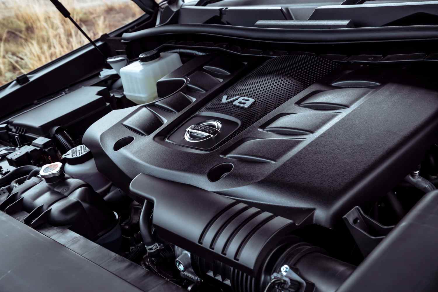 Nissan V8 Patrol engine