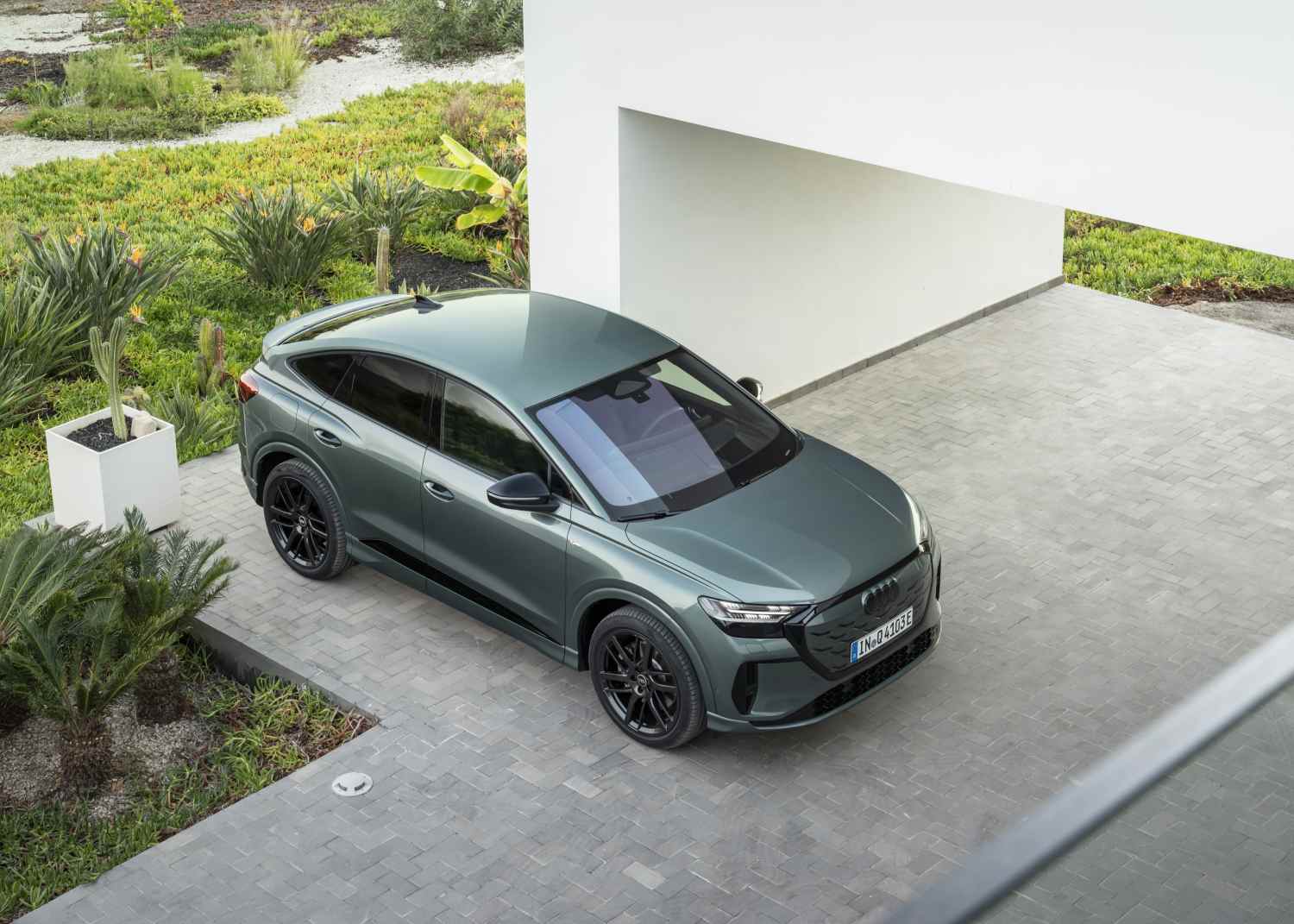 Audi Q4 e-tron top view